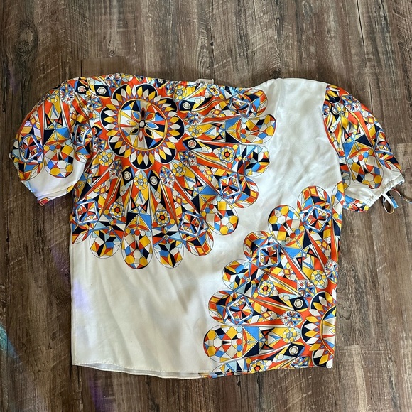 Tori Burch Alyssa Geometric top- size 6 - Picture 4 of 5